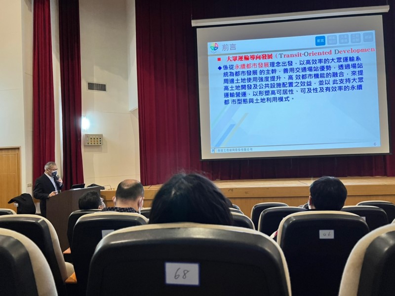 LINE ALBUM 1110120陳董分享人行道 220223