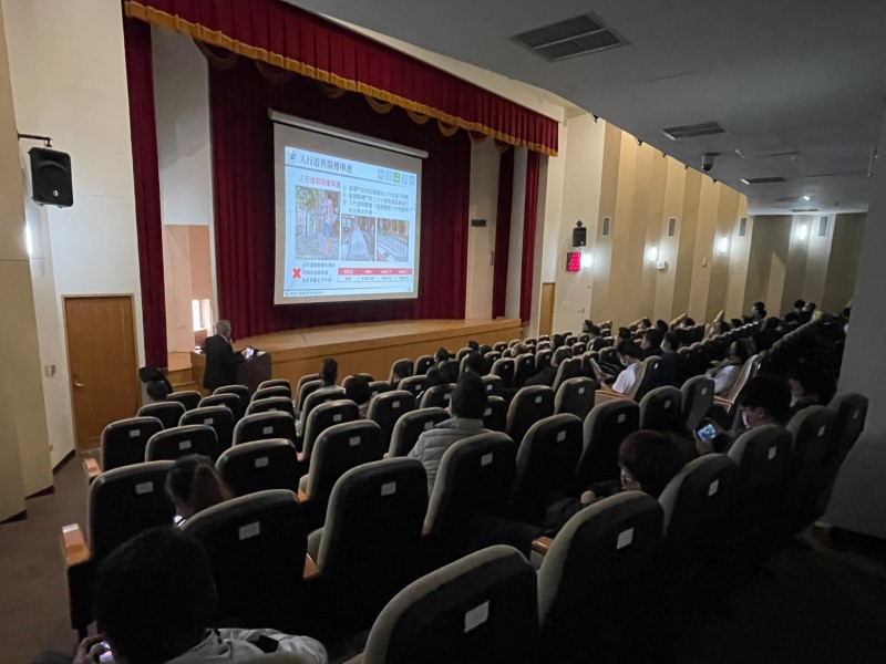 LINE ALBUM 1110120陳董分享人行道 220223 1